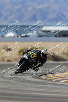 media/Feb-10-2024-CVMA (Sat) [[e9334563a5]]/Race 9 Amateur Supersport Middleweight/